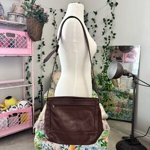 Vintage Stone Mountain Brown Leather Crossbody Shoulder Bag